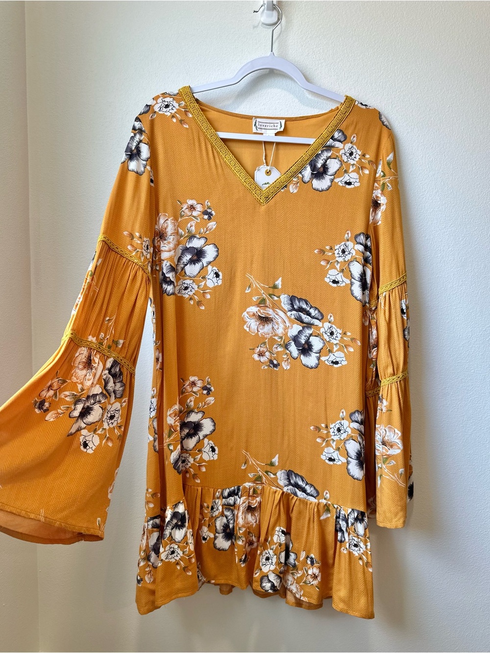 Love Riche Mustard Yellow Floral V-Neck Bell Sleeve Dress Size L